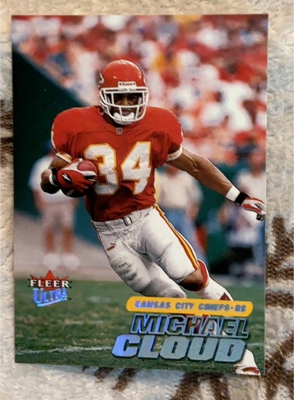 2001 Fleer Ultra #21 Michael Cloud — front
