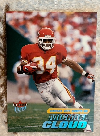 2001 Fleer Ultra #21 Michael Cloud — front