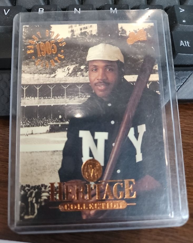 1994 Donruss Studio Heritage Collection #1 Barry Bonds — front