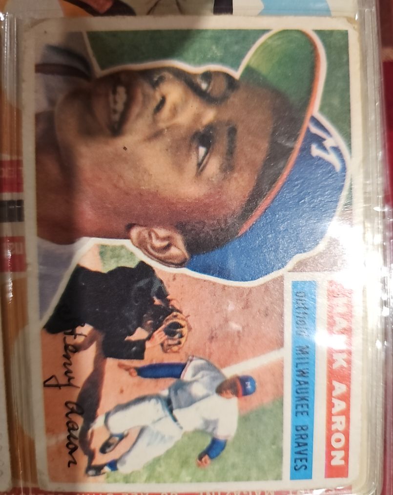 1956 Topps #31 Hank Aaron — front