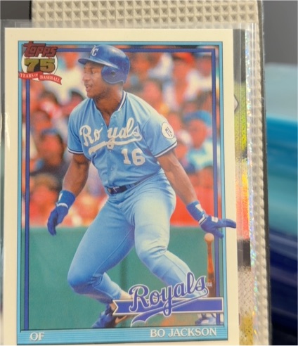 1991 Topps #29 Bo Jackson — front