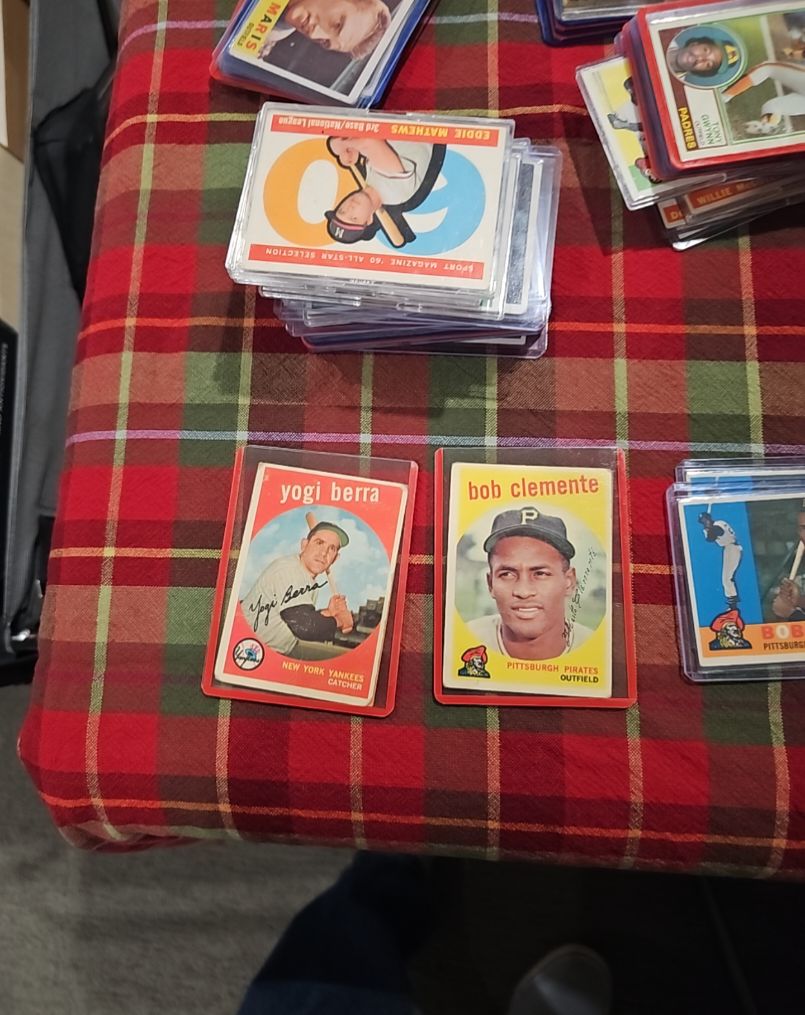 1958 Topps #360 Yogi Berra — front