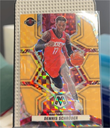 2021-22 Panini Mosaic #137 Dennis Schroder — front