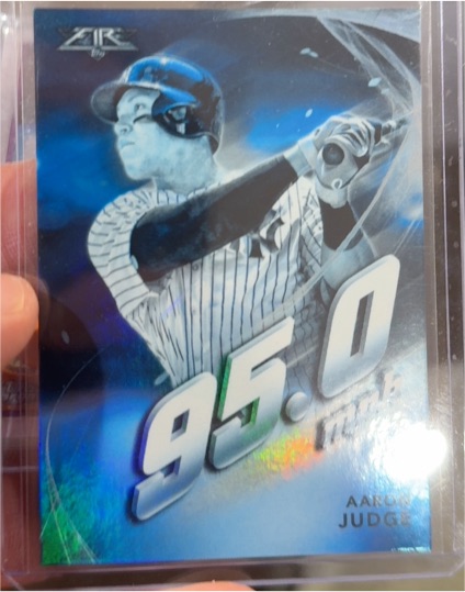 2019 Topps Fire Maximum Velocity MV-4 Aaron Judge — front