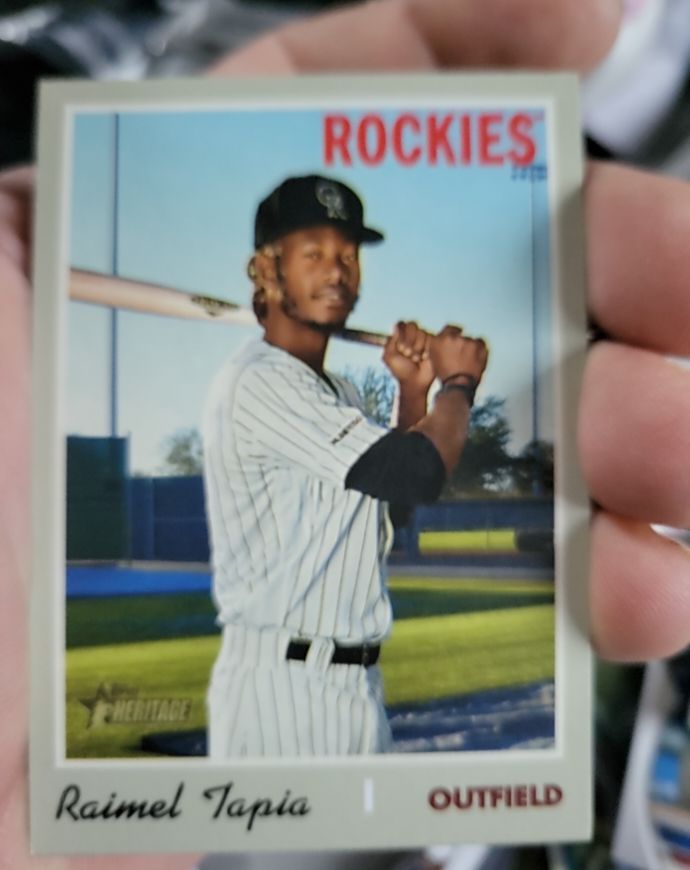 2019 Topps Heritage #695 Raimel Tapia — front