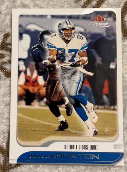 2001 Fleer Focus #25 Johnnie Morton — front