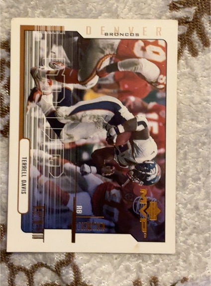 2000 Upper Deck MVP #50 Terrell Davis — front