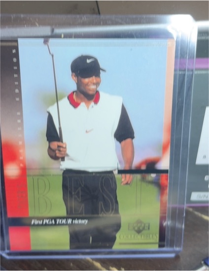 2001 Upper Deck Tiger Woods Collection #TWC9 Tiger Woods — front