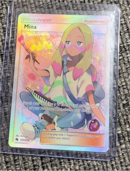 2019 Pokémon Sun & Moon Lost Thunder #211 Mina — front