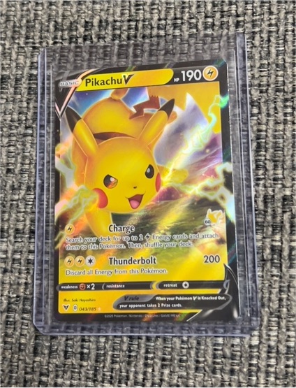 2020 Pokémon TCG Vivid Voltage #043 Pikachu V — front