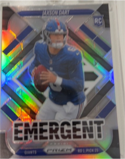 2025 Panini Prizm #6 Jaxson Dart Emergent Rookie — front