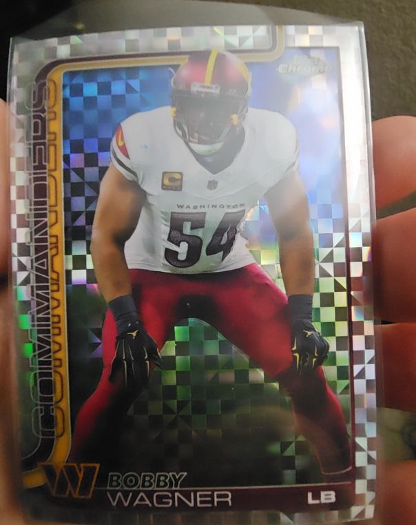 2025 Topps Chrome #299 Bobby Wagner — front