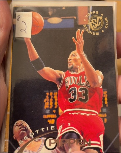 1994-95 Topps Stadium Club #33 Scottie Pippen — front