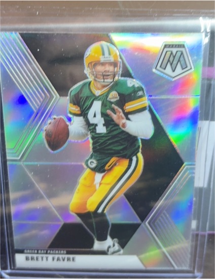 2020 Panini Mosaic #81 Brett Favre — front