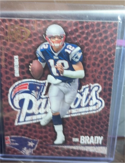 2004 Donruss Playoff Hogg Heaven #58 Tom Brady — front