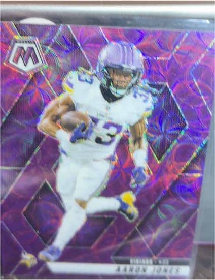 2025 Panini Mosaic #128 Aaron Jones — front