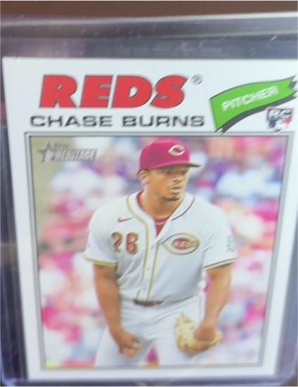 2026 Topps Heritage #212 Chase Burns — front