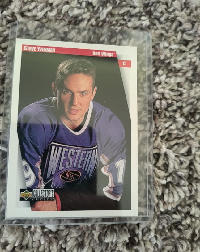 1997-98 Upper Deck Collector's Choice #78 Steve Yzerman — front
