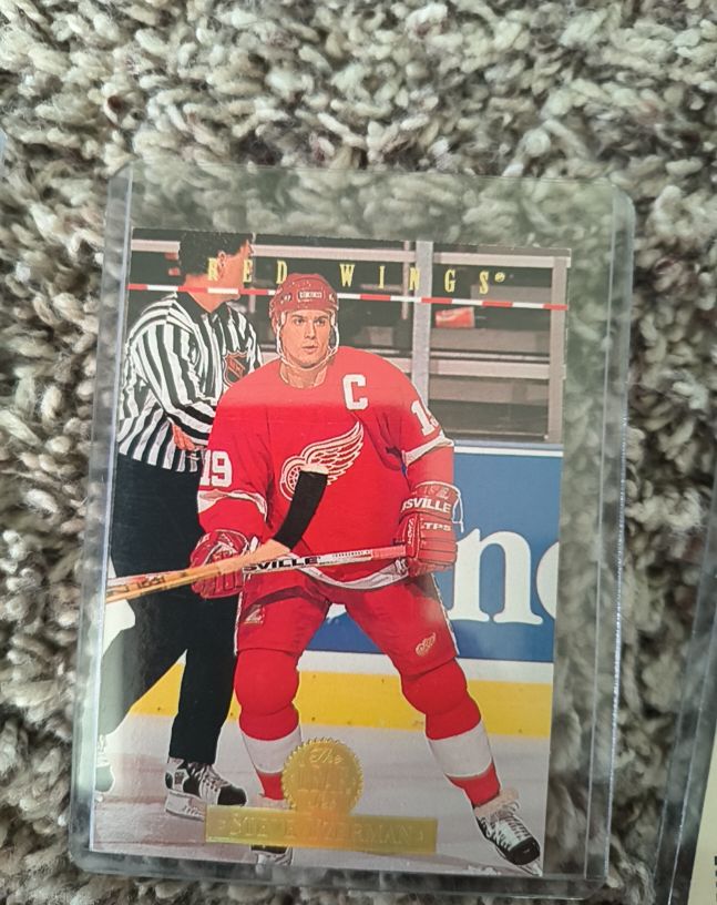 1993-94 Topps Premier #280 Steve Yzerman — front