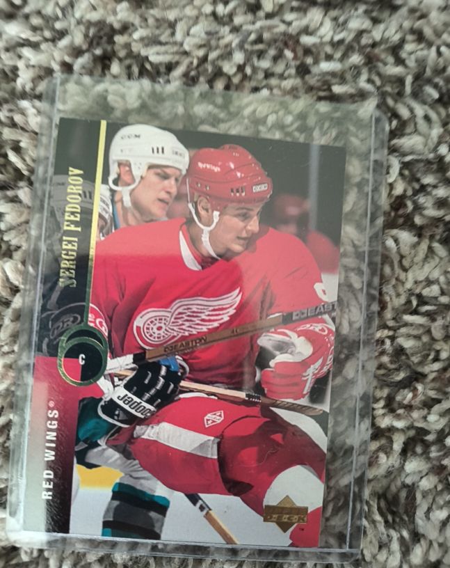 1994-95 Upper Deck #37 Sergei Fedorov — front