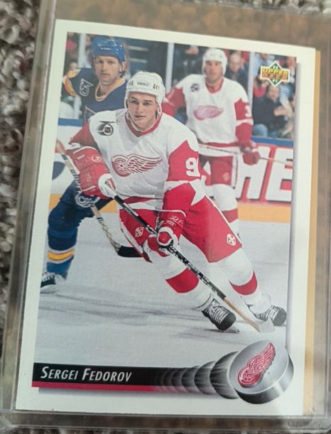 1992-93 Upper Deck #157 Sergei Fedorov — front