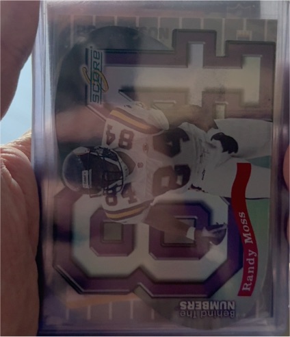 1999 Score Supplemental Behind The Numbers #BN3 Randy Moss — front