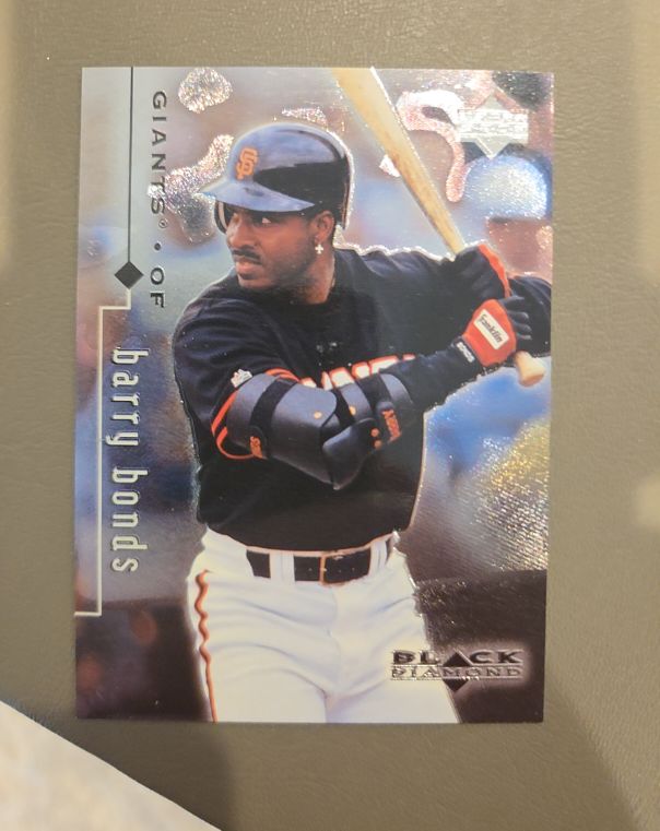1999 Upper Deck Black Diamond #73 Barry Bonds — front