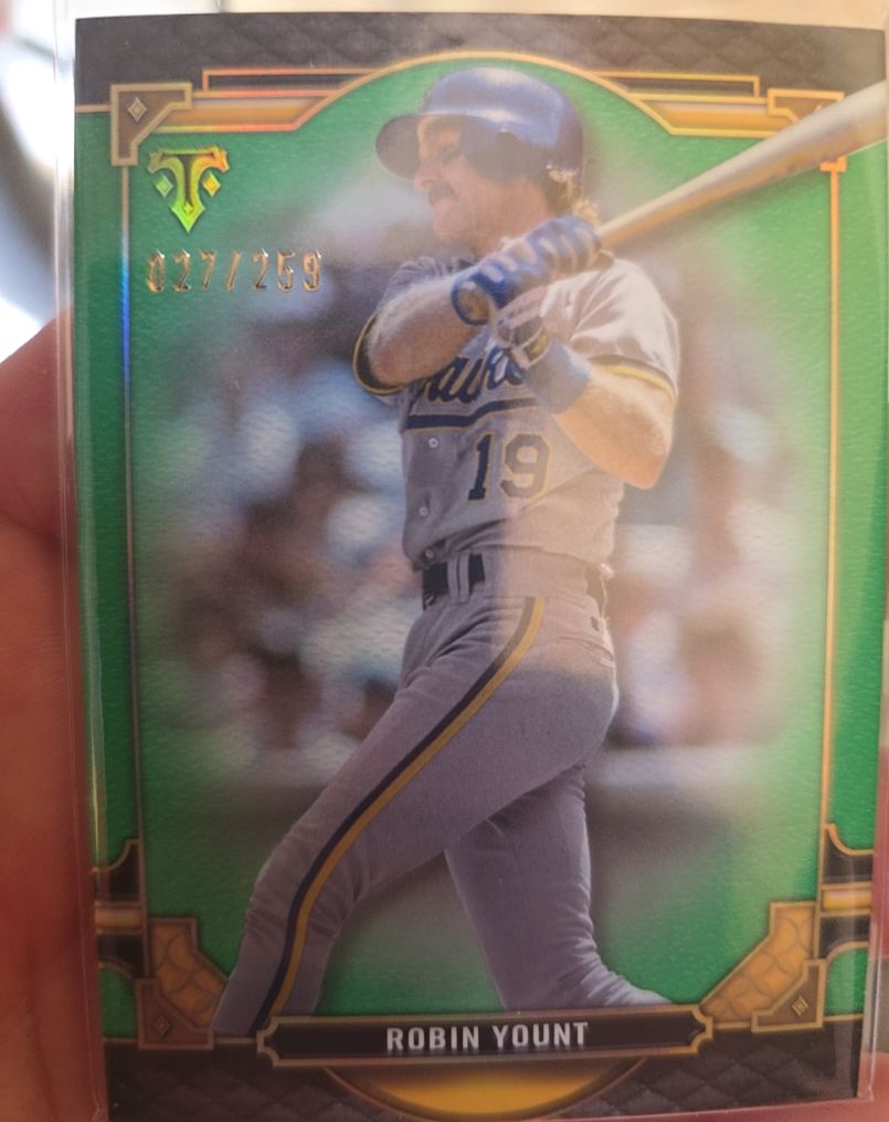 2022 Topps Triple Threads #51 Robin Yount — front
