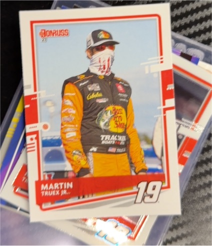 2021 Donruss #19 Martin Truex Jr. — front