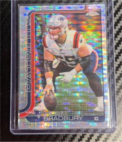 2025 Topps Chrome Pulsar #212 Garrett Bradbury — front
