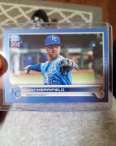 2022 Topps UK Edition #17 Whit Merrifield — front