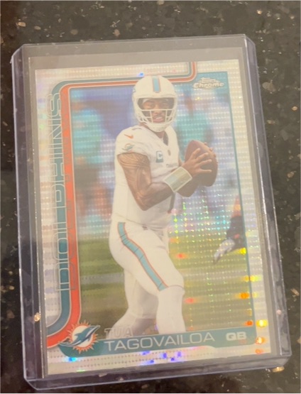 2025 Topps Chrome #187 Tua Tagovailoa — front
