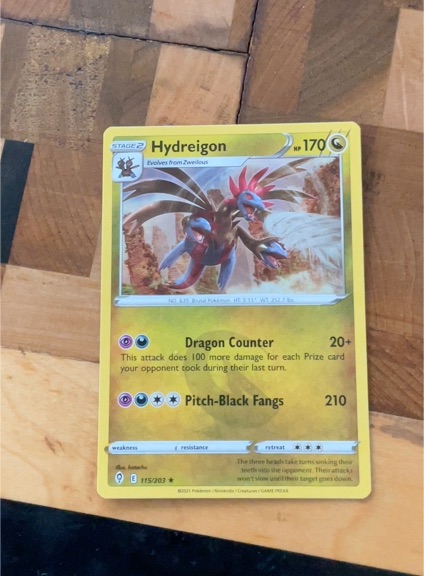 2021 Pokemon Evolving Skies #115 Hydreigon — front