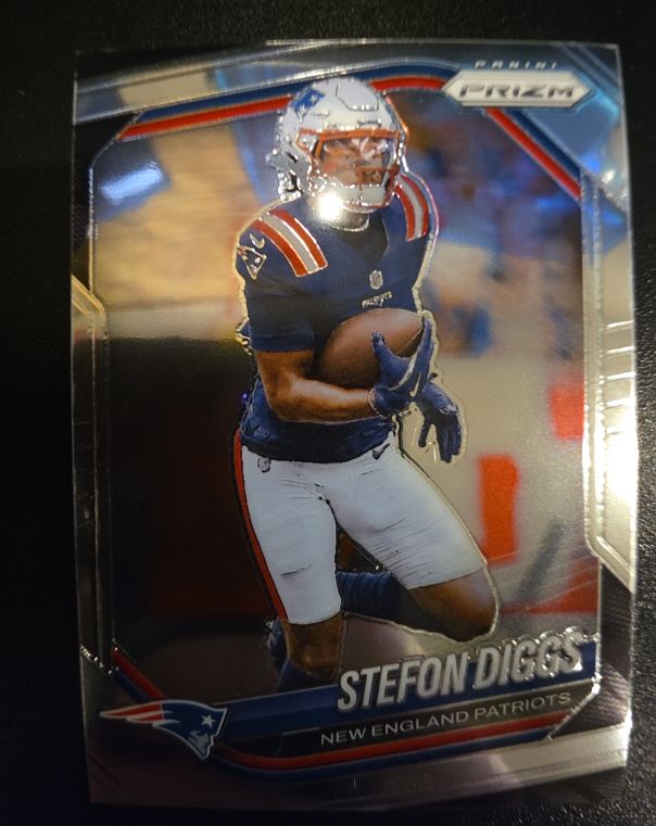 2025 Panini Prizm #182 Stefon Diggs — front
