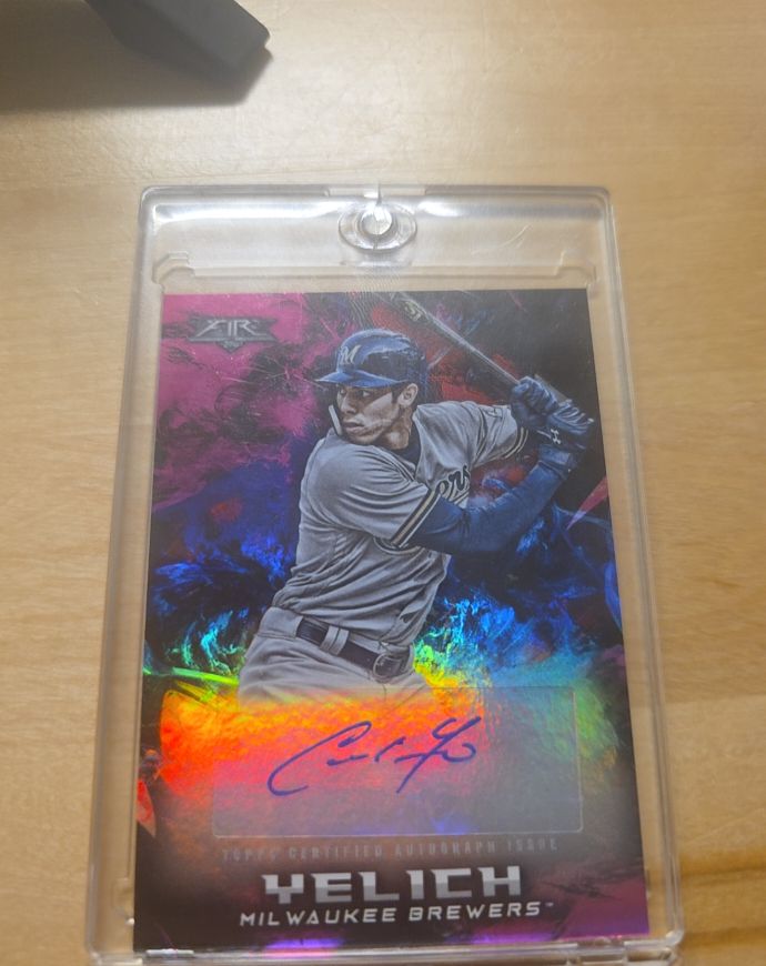 2018 Topps Fire #104 Christian Yelich — front