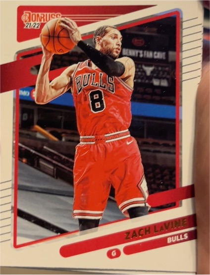 2021-22 Panini Donruss #11 Zach LaVine — front