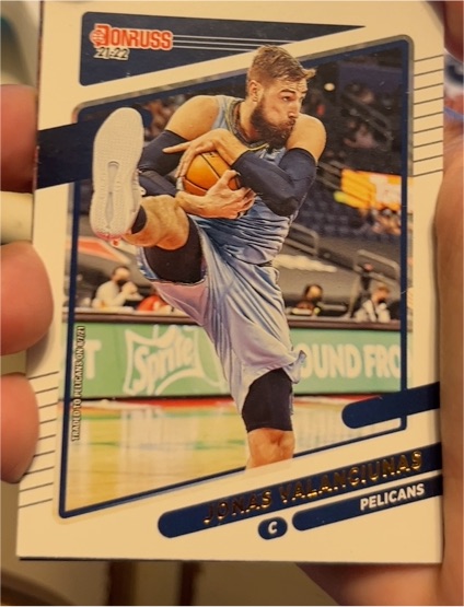2021-22 Panini Donruss #46 Jonas Valanciunas — front