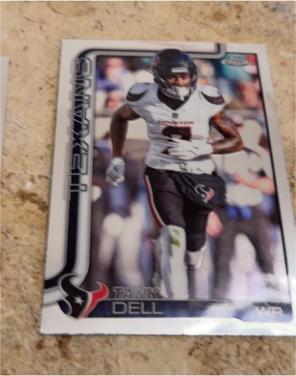 2025 Topps Chrome #123 Tank Dell — front
