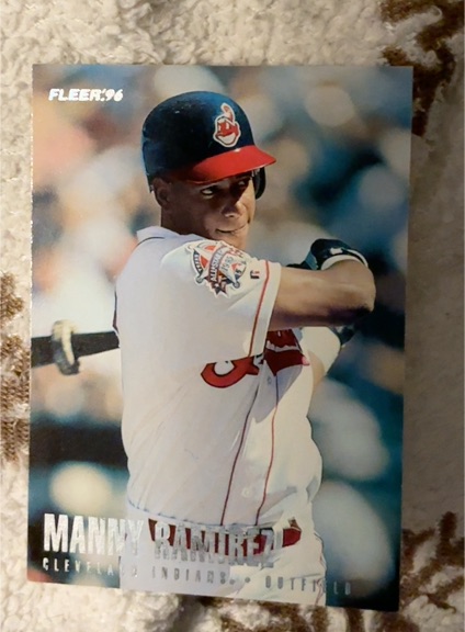 1996 Fleer #15 Manny Ramirez — front