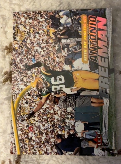 2001 Fleer Ultra #235 Antonio Freeman — front