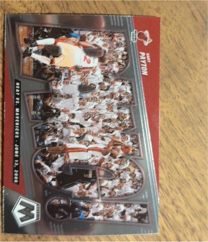 2021-22 Panini Mosaic #5 Gary Payton Bang! — front