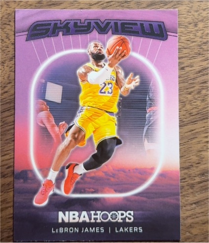 2024-25 Panini NBA Hoops Skyview #17 LeBron James — front