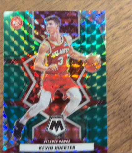 2021-22 Panini Mosaic #96 Kevin Huerter — front
