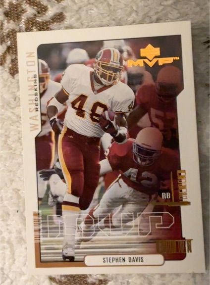 2000 Upper Deck MVP #182 Stephen Davis — front