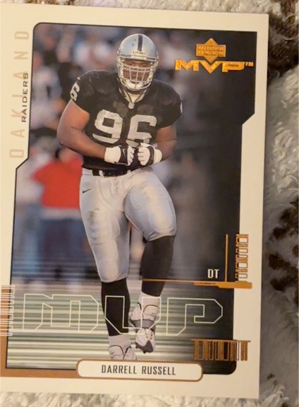 2000 Upper Deck MVP #125 Darrell Russell — front