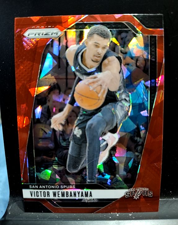 2024-25 Panini Prizm #172 Victor Wembanyama — front