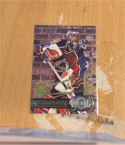 1996-97 Fleer Skybox Metal Universe #37 Patrick Roy — front