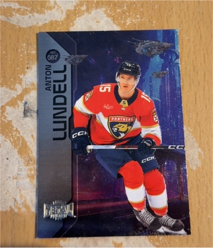 2023-24 Skybox Metal Universe #087 Anton Lundell — front