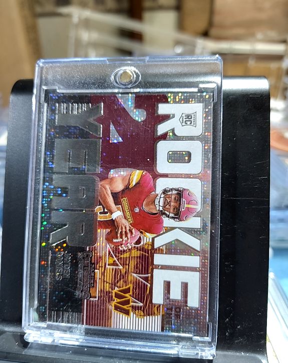2024 Panini Contenders #2 Jayden Daniels Rookie of the Year — front