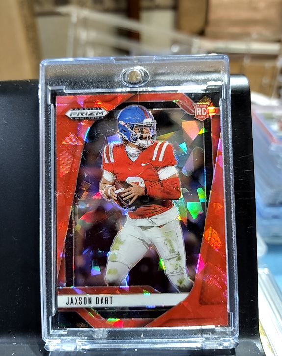 2025 Panini Prizm Draft Picks #90 Jaxson Dart Red Cracked Ice Rookie — front